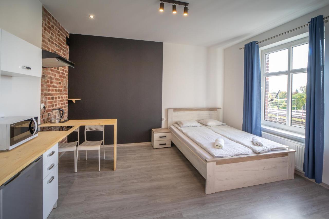 Black & White Vision Apartment - Centrum Opole Buitenkant foto